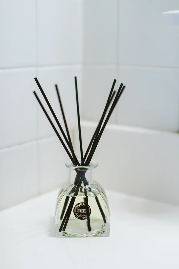 Geurstokjes Orange Vanilla 120ml - Bridgewater 4 Geurstokjes Orange Vanilla 120ml - Bridgewater - Afbeelding 2